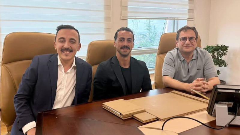 Bursaspor'un eski kaptanı Batman'a gitti