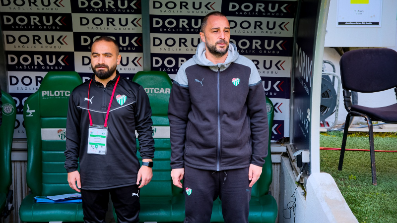 Bursaspor'un hocası transfer için konuştu