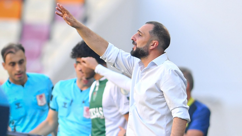 Bursaspor'un hocasından taraftarlara övgü!