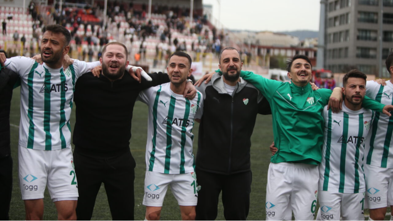 Bursaspor'un hocasından yeni sezon mesajı!