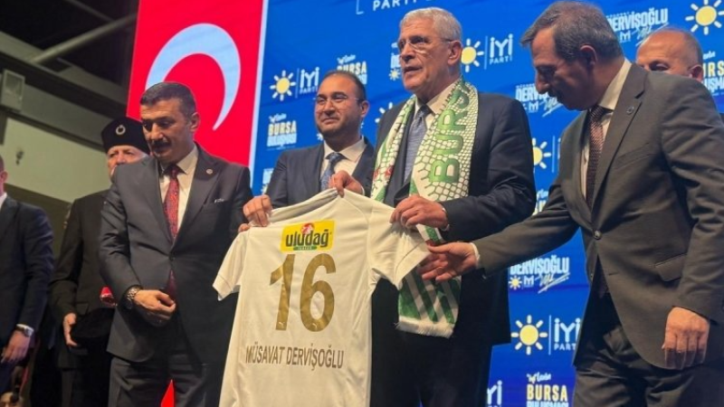 'Bursaspor'un şampiyonluk turuna ben de katılacağım'