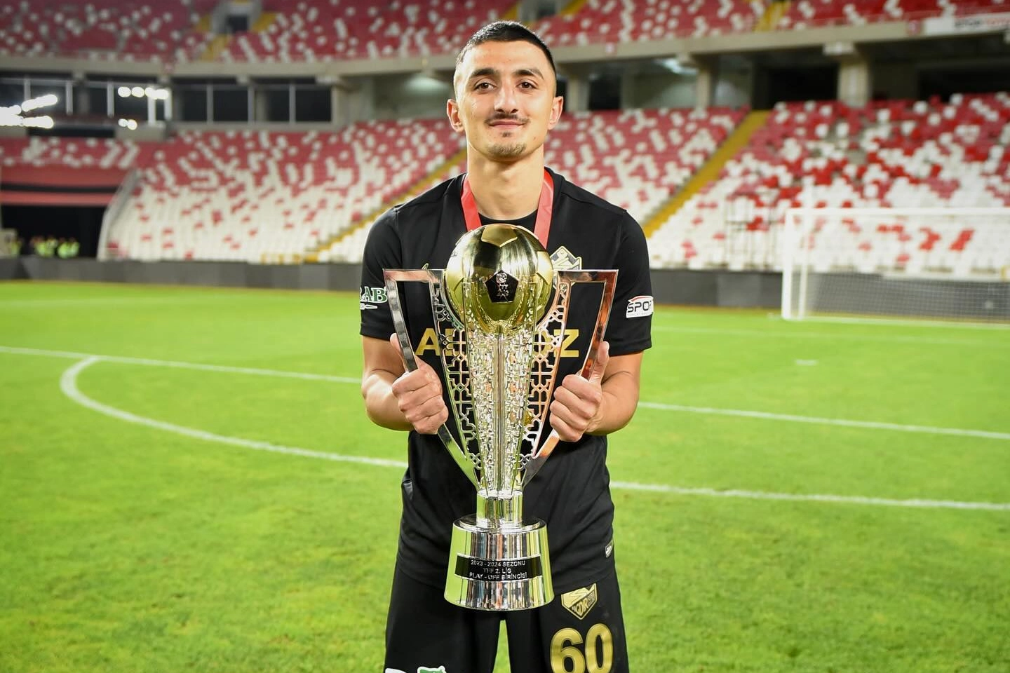 Bursaspor'un yeni transferi yola çıktı, geliyor...