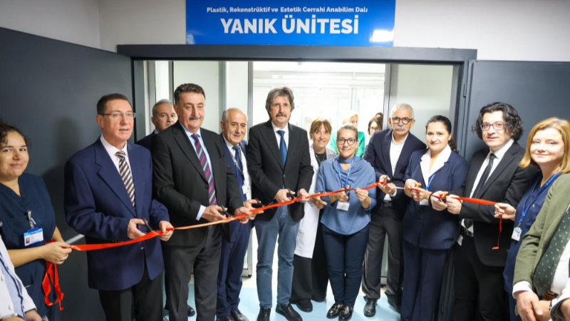 BUÜ Hastanesi'nin yenilenen Yanık Ünitesi hizmete açıldı