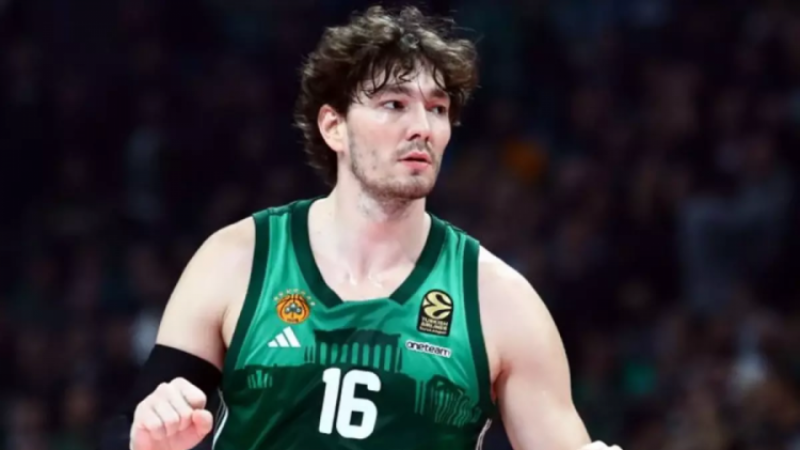 Cedi Osman'ın 19 Mayıs paylaşımı Yunanistan'ı karıştırdı