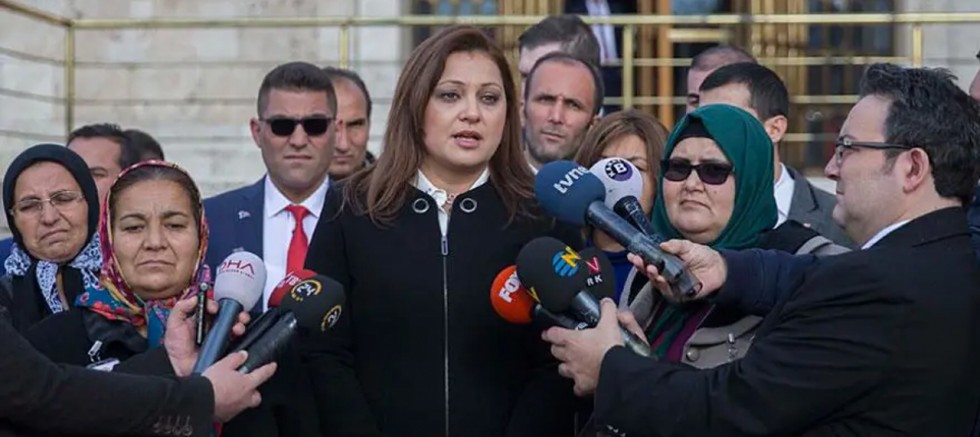 CHP’de Burcu Köksal’a kesin ihraç talebi