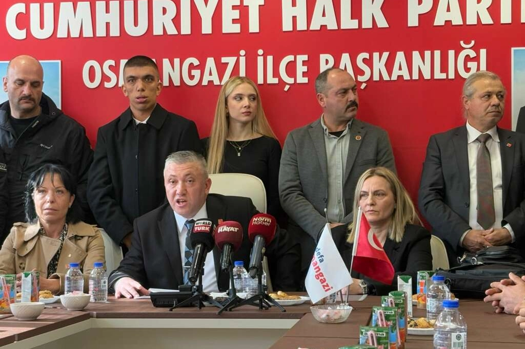 CHP Osmangazi’de Barış Güvenç başkan adaylığını açıkladı