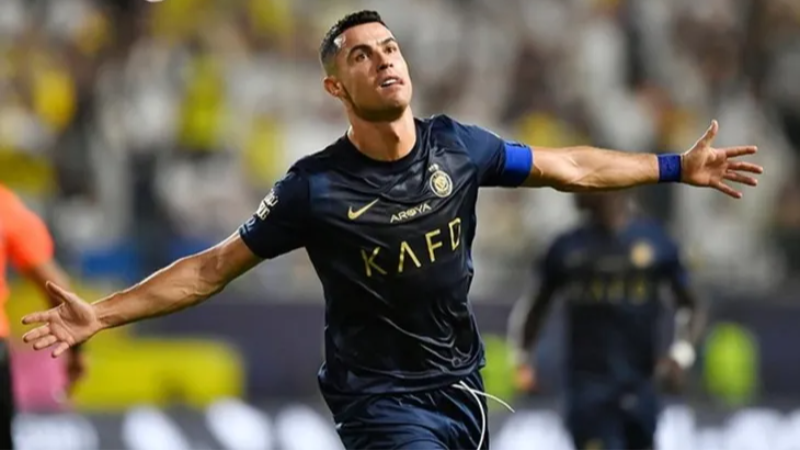 Cristiano Ronaldo ilk kez futbolu bırakacağı tarihi açıkladı!