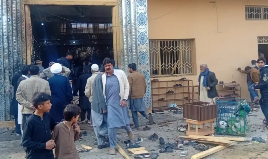 Cuma namazı kana bulandı; 15 ölü, 80 yaralı...