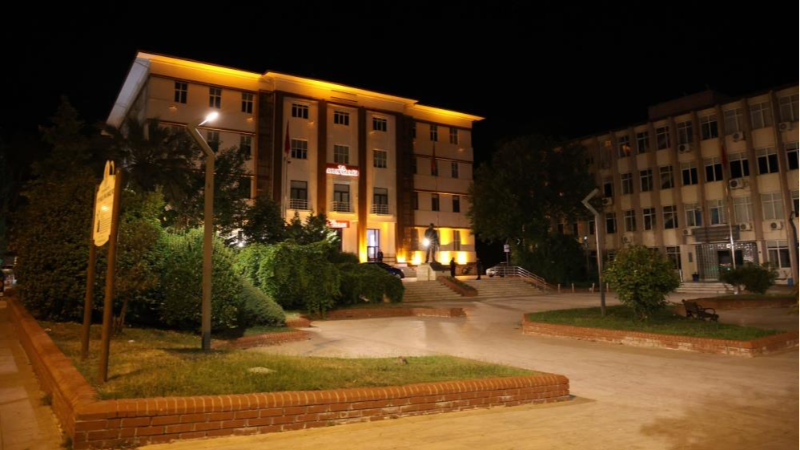 Depremde herhangi bir yıkım oldu mu? Bakan açıkladı