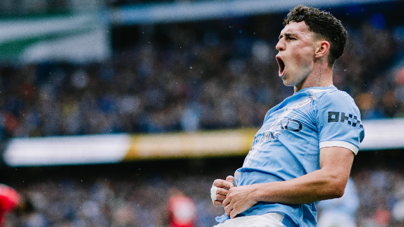 Dev maçta kazanan Manchester City!