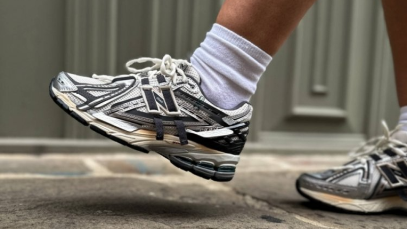 Dev spor ayakkabı markasına domuz derisi cezası!