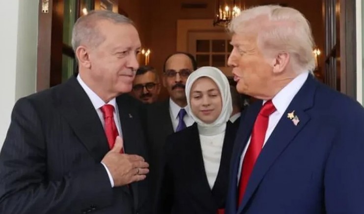 Donald Trump’tan Türkiye’nin savaştaki tarafsızlığına övgü!