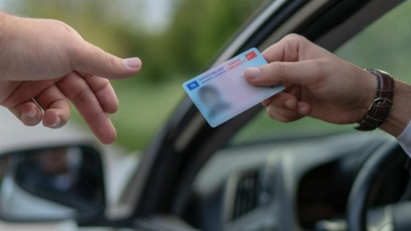 Ehliyet yenilemede geri sayım başladı