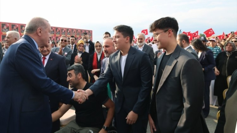 Erdoğan: Ruhunu 1 dolara satan alçaklar...