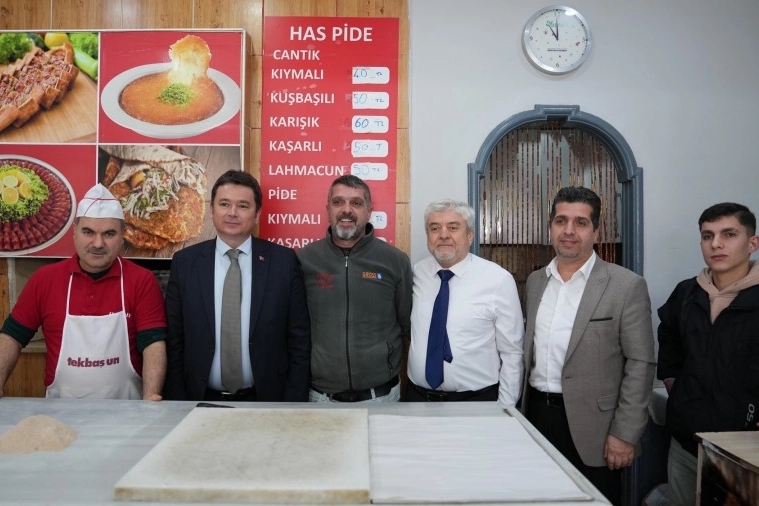 Erkan Başkan halktan kopmuyor