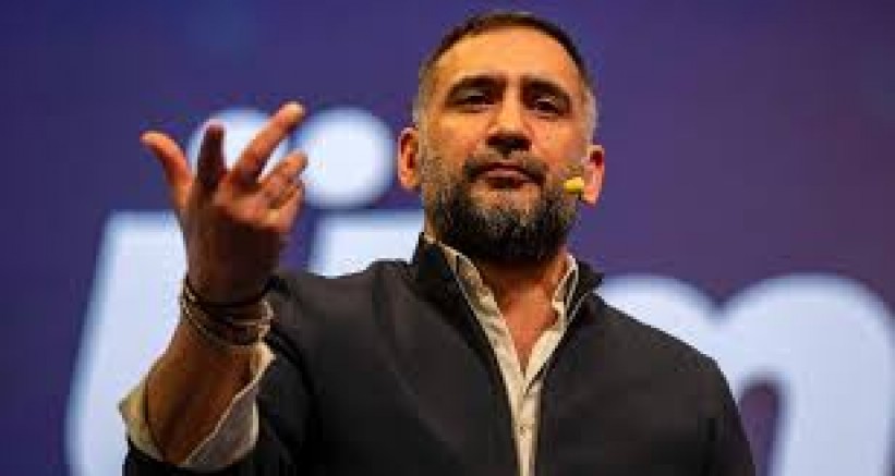 Eski milli futbolcu gözaltına alındı