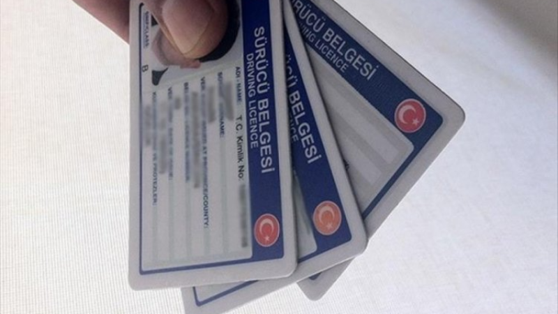 Eski tip ehliyeti olanlara son dakika müjdesi!