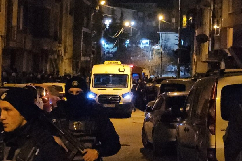 Eyüpsultan'da aile faciası; Firar etti Bursa'da yakalandı...