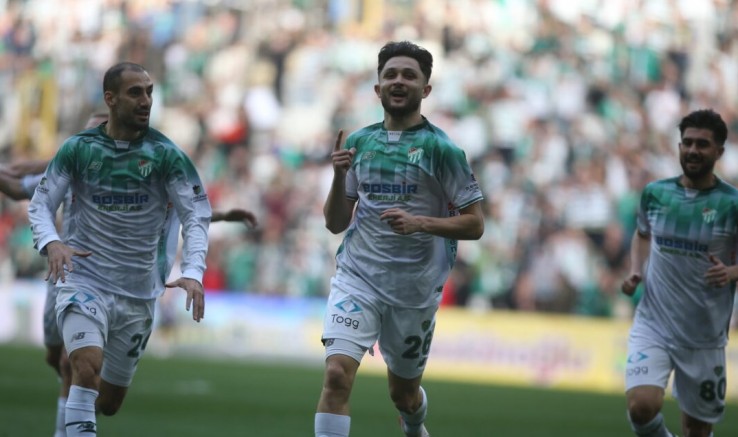 Eyvah eyvah; Bursaspor'da son haftaların formda ismi sakatlandı