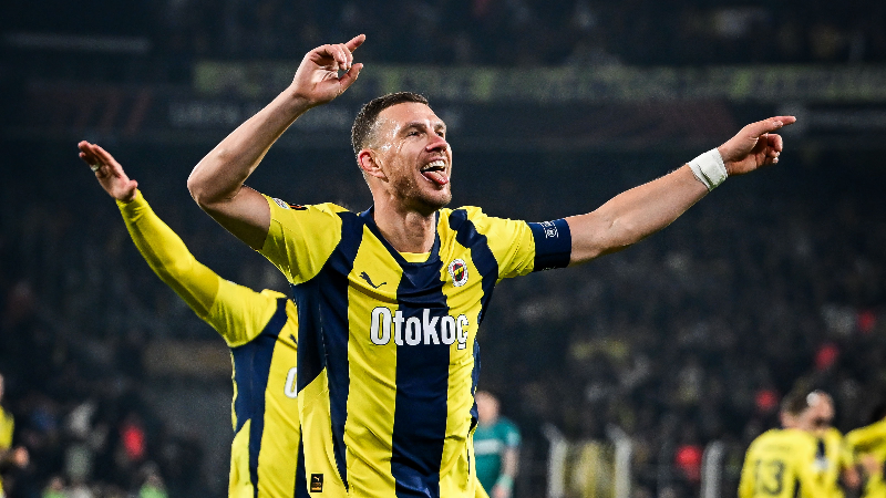Fenerbahçe, Anderlecht'e acımadı, tur kapısını araladı