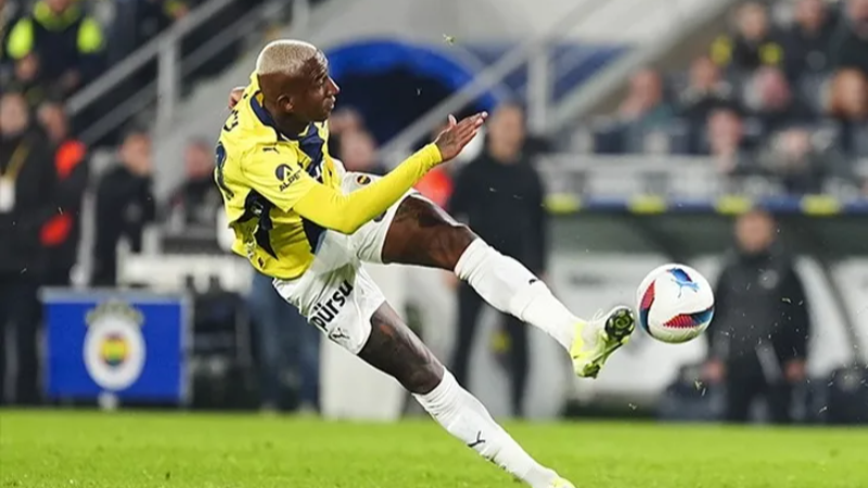 Fenerbahçe'de devre arası transferleri ne yaptı?