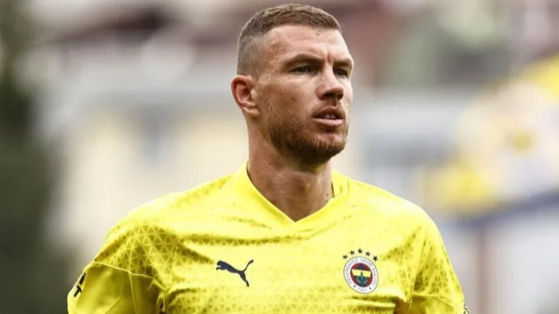 Fenerbahçe'de Dzeko'nun paylaşımı gündem oldu