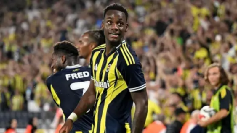 Fenerbahçe'de Jhon Duran ne zaman sahalara dönecek?