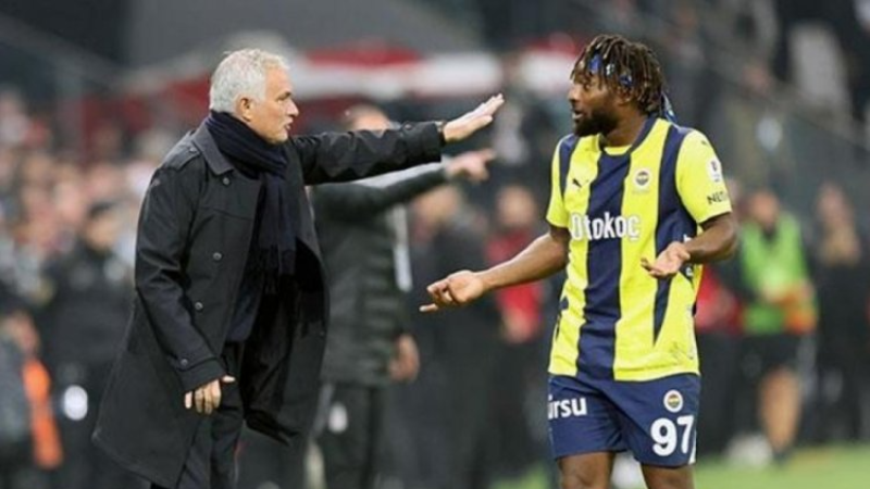 Fenerbahçe'de neler oluyor? Mourinho cevabı verdi