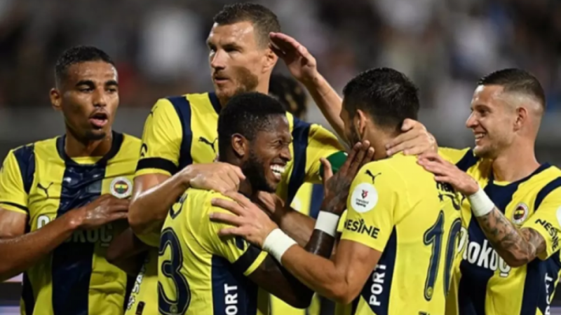Fenerbahçe'de o isim ayrılıyor mu?