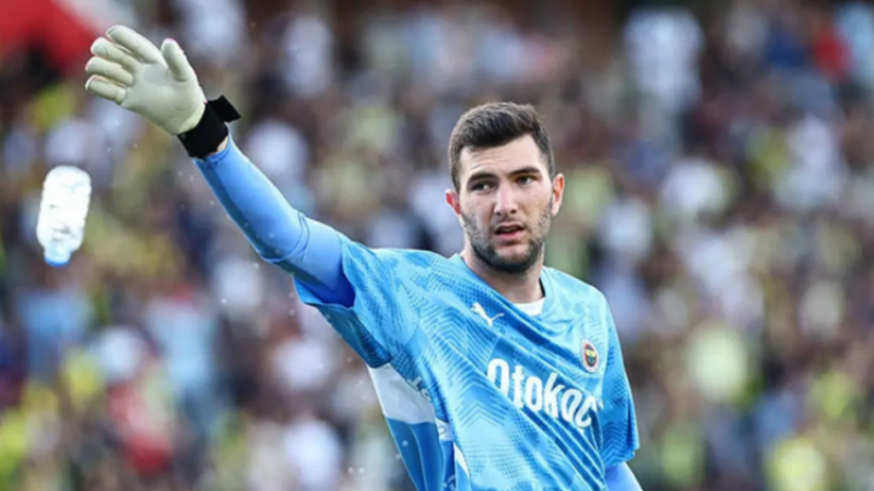 Fenerbahçe'de sessiz sedasız ayrılık