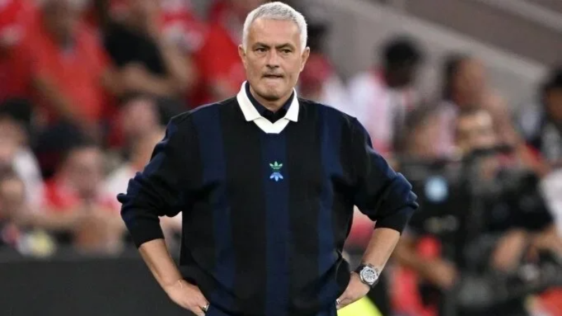 Fenerbahçe'de şok gelişme; Mourinho gönderildi