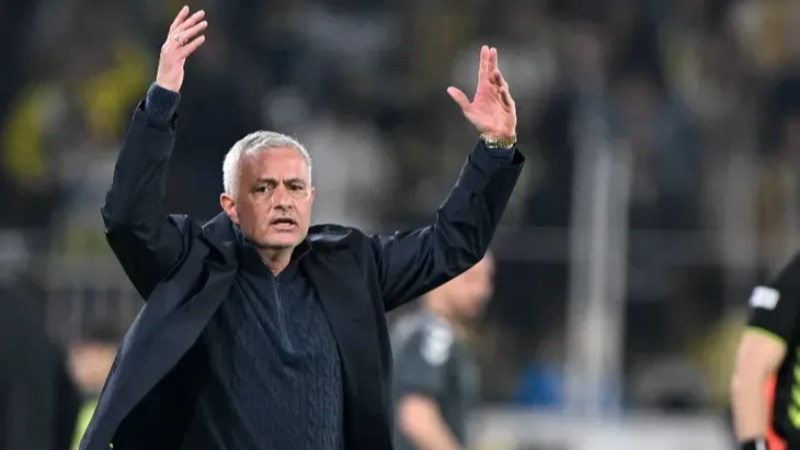 Fenerbahçe'nin şampiyonluk şansı var mı? Mourinho neler dedi?