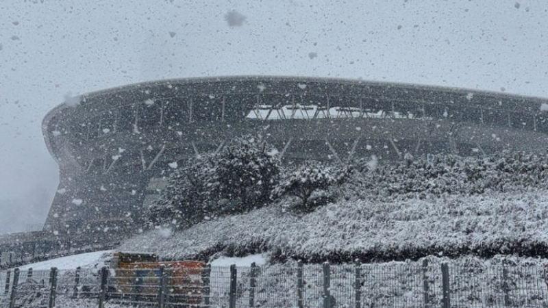 Galatasaray AZ Alkmaar maçı oynanır mı?
