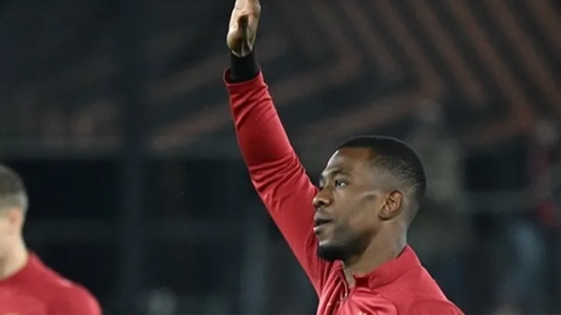 Galatasaray'da Carlos Cuesta'ya talip var