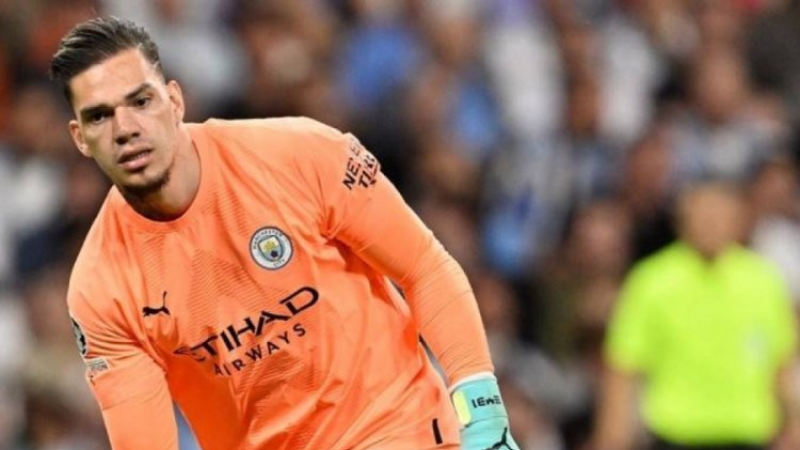 Galatasaray'da Osimhen'den sonra Ederson'da gelecek mi?