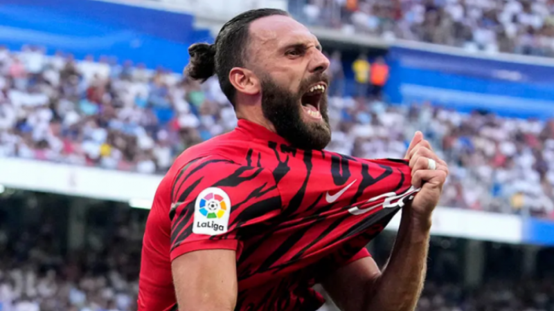 Galatasaray'da Vedat Muriqi harekatı