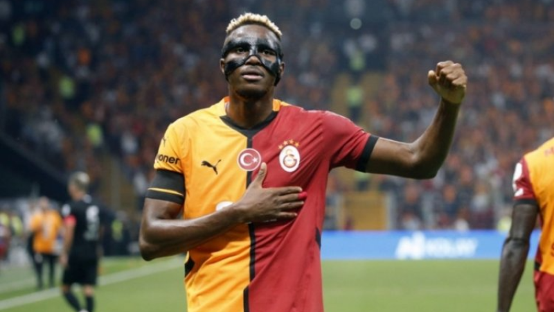 Galatasaray'da Victor Osimhen döndü
