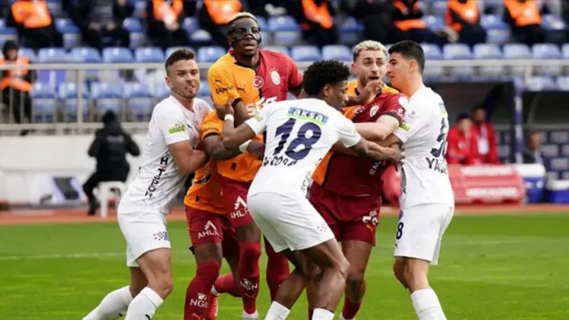 Galatasaray'da yara aldı