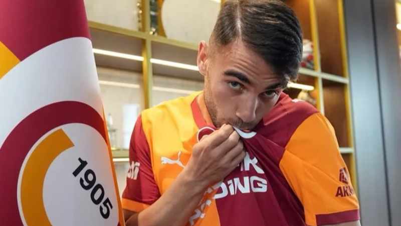 Galatasaray'da Yunus Akgün resmen imzayı attı