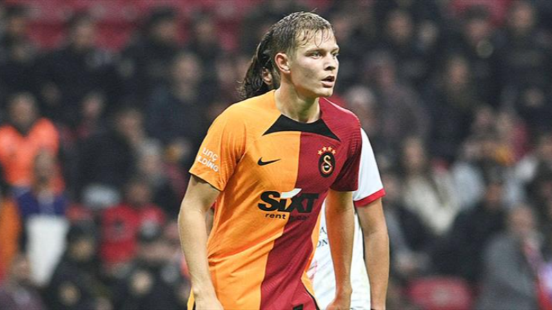Galatasaray'dan bir ayrılık daha resmen açıklandı!