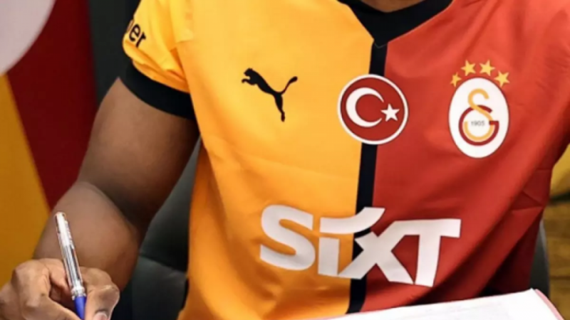Galatasaray'dan yeni transferine büyük şok