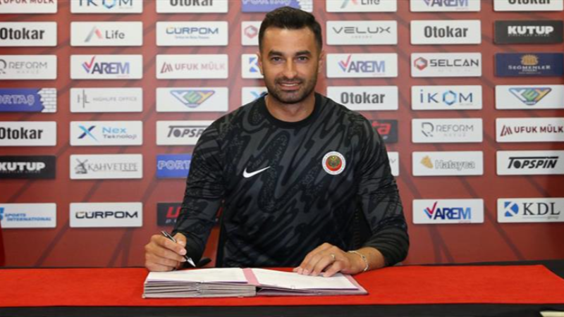 Gençlerbirliği, kaleci Gökhan Akkan'ı kadrosuna kattı