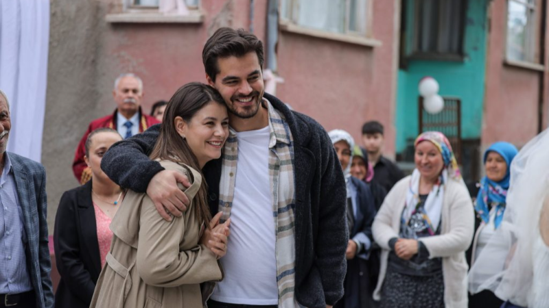 Gönül Dağı'nın Taner'inden  şok haber; Hastaneye kaldırıldı