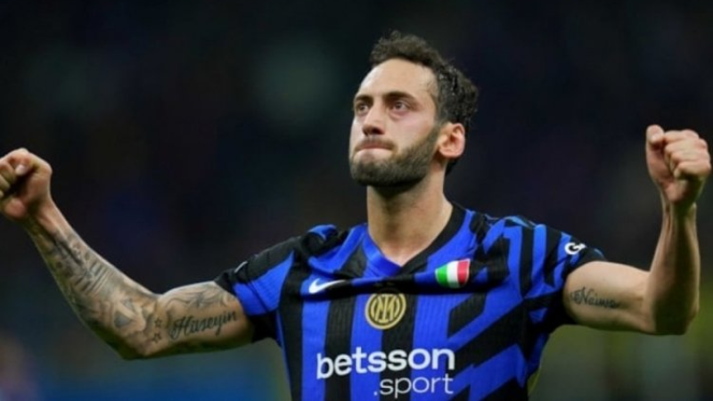 Hakan Çallhanoğlu, Galatasaray'a gelir mi?