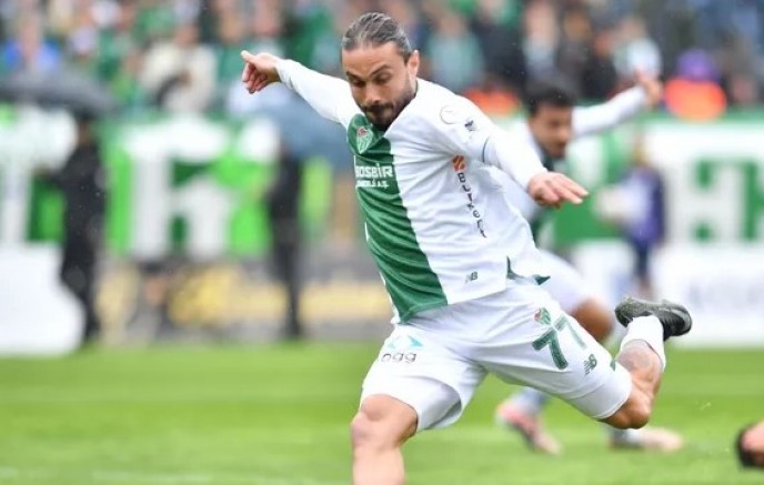 Halil Akbunar; Bursaspor şampiyon olacak!
