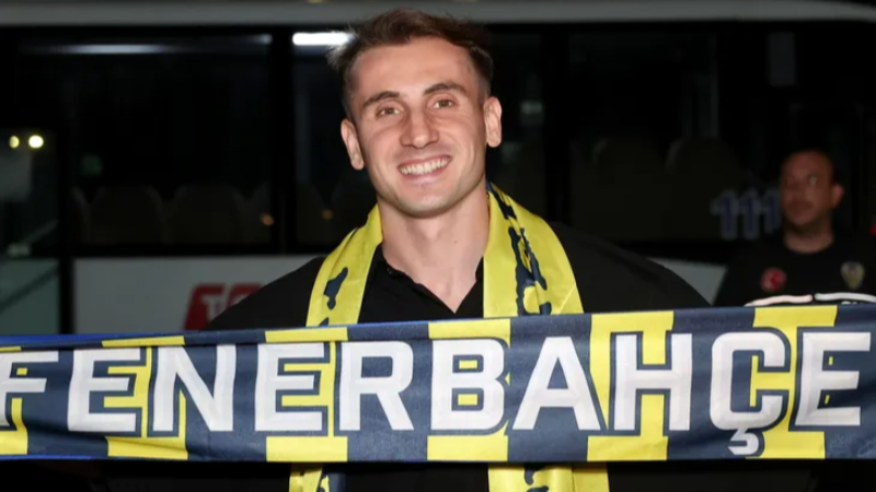 İstanbul'a gelen Kerem Aktürkoğlu'ndan olay sözler!