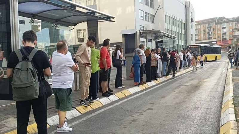İstanbul’da otobüs krizi çözüldü