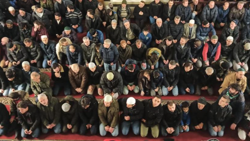 İşte Bursa'da hatimle teravih namazı kılınacak camiler