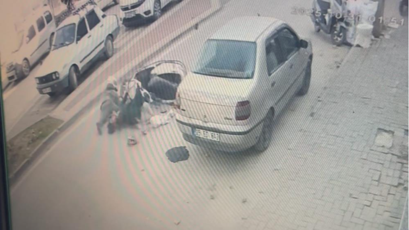 İşte Bursa'da kaza anı; 2 kişi yaralandı