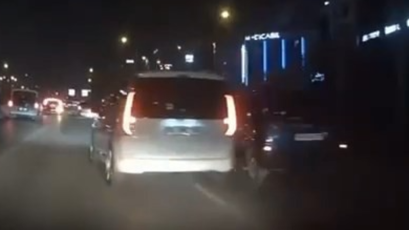 İşte Bursa'daki trafik magandaları; Herkesi tehlikeye attılar...